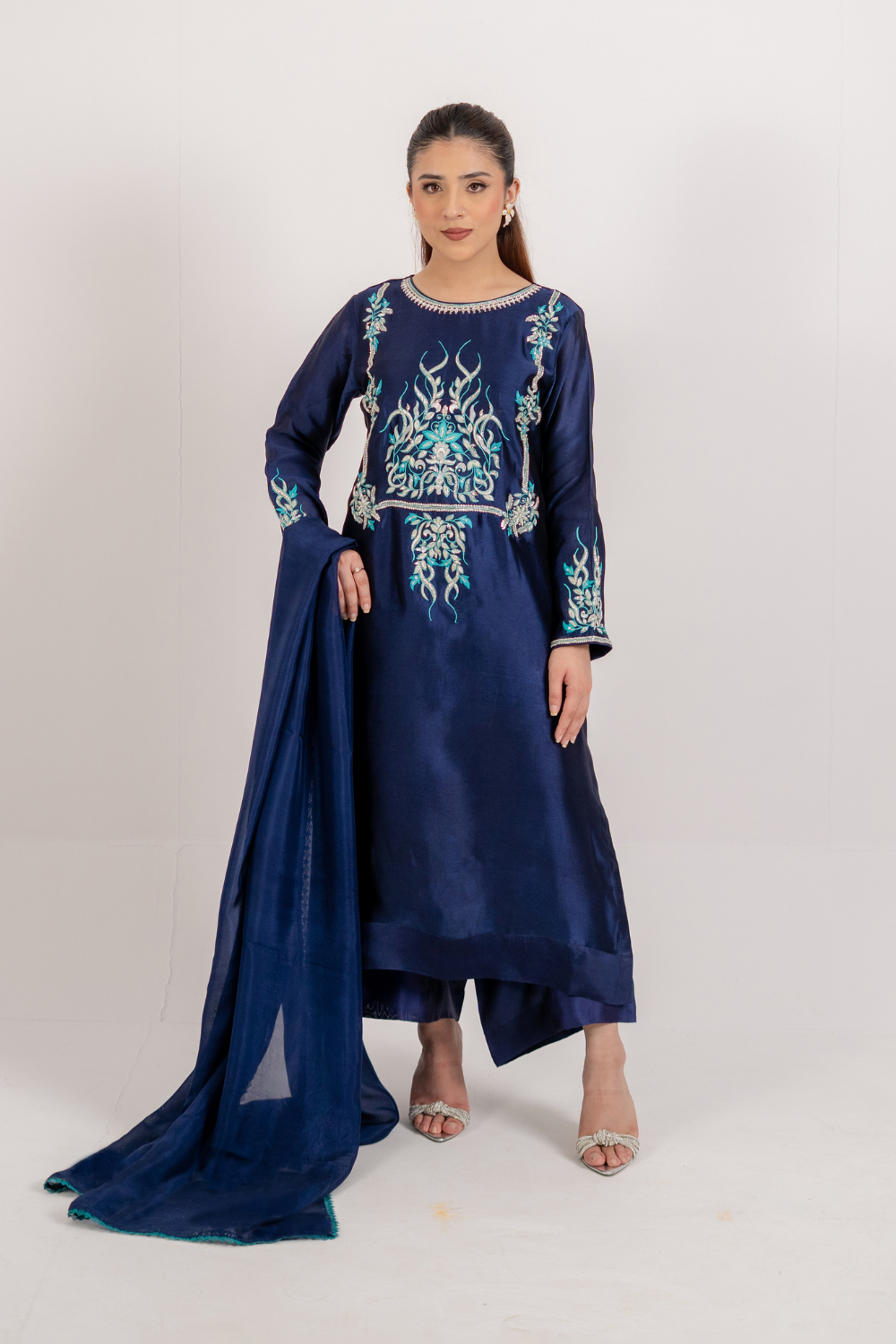 THE MUGHAL PLUME