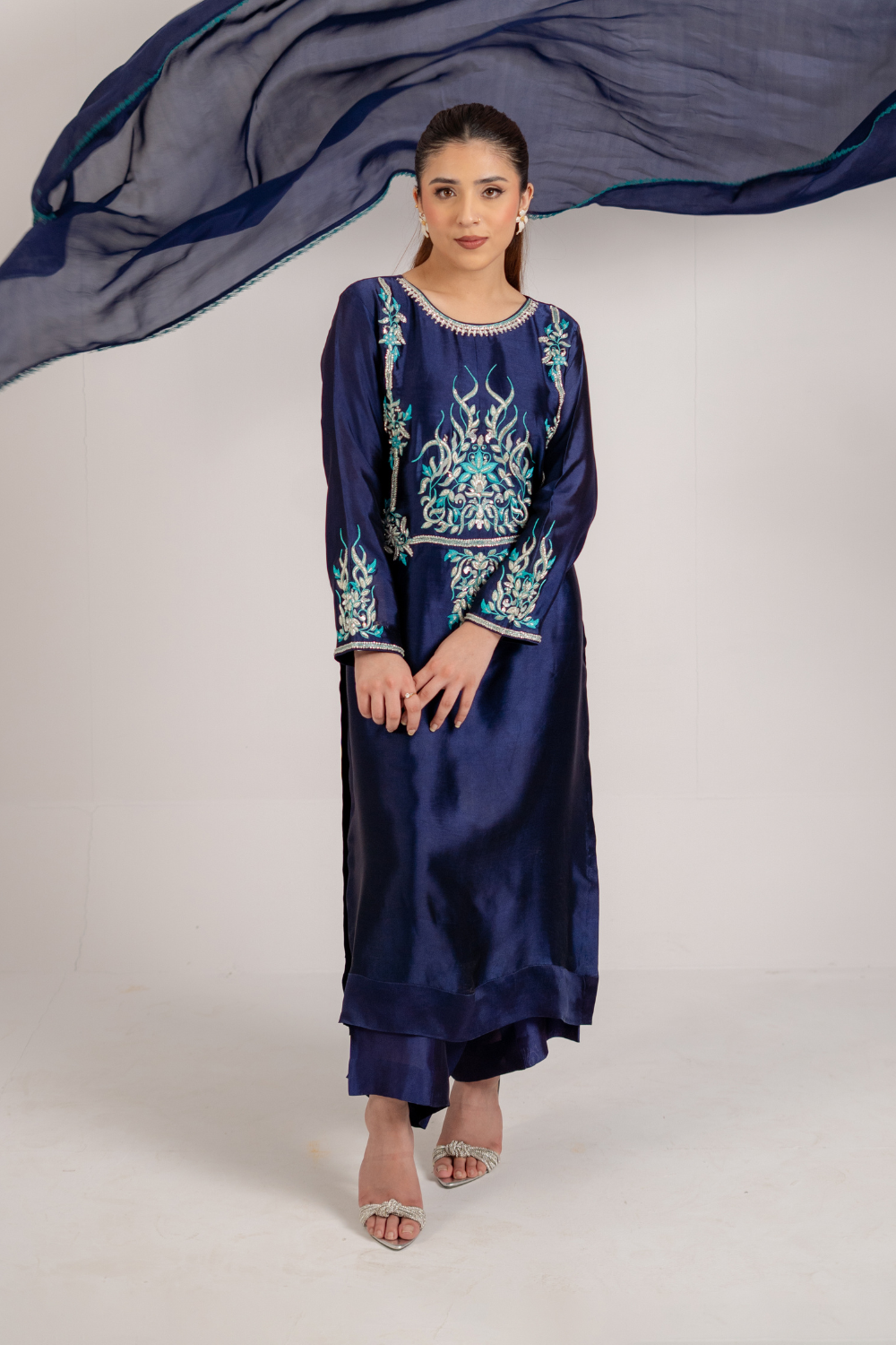 THE MUGHAL PLUME